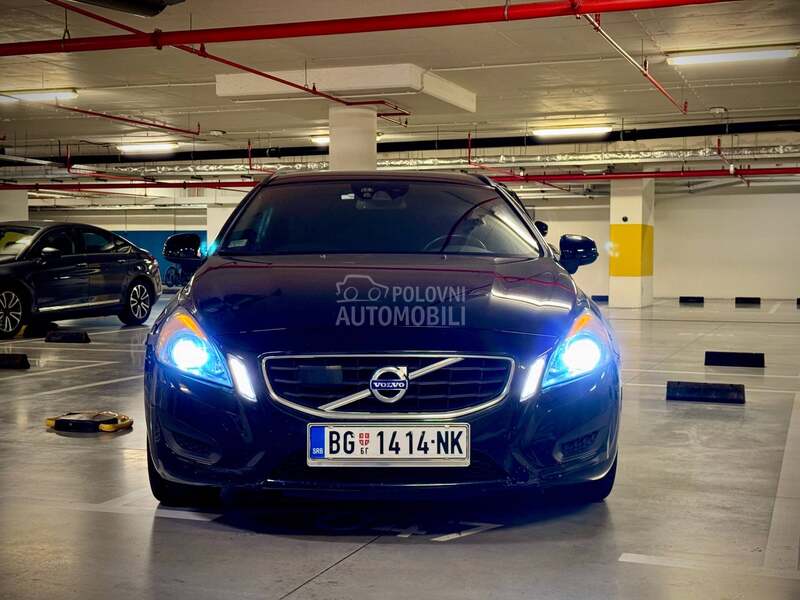 Volvo V60 