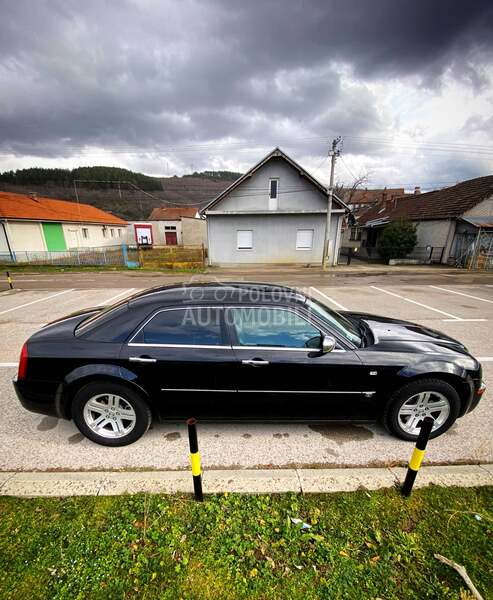 Chrysler 300C 3.0 CRD