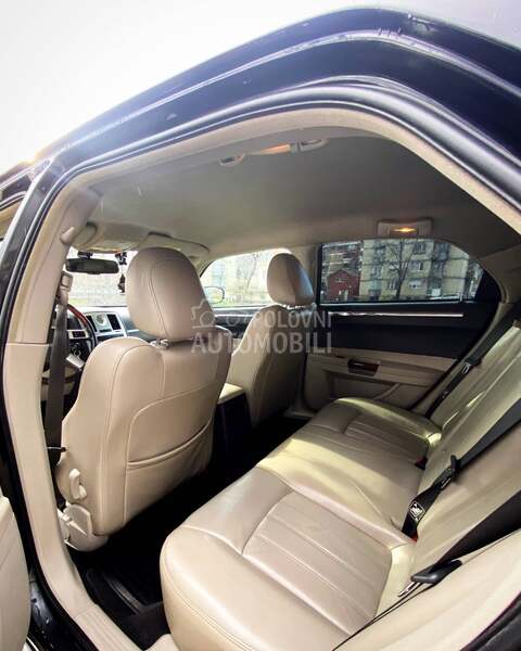 Chrysler 300C 3.0 CRD