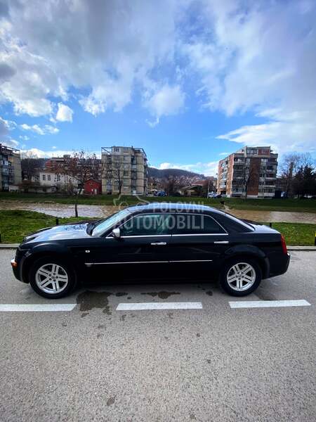 Chrysler 300C 3.0 CRD