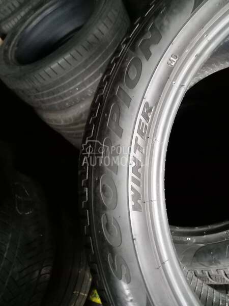 Pirelli 275/45 R21 Zimska