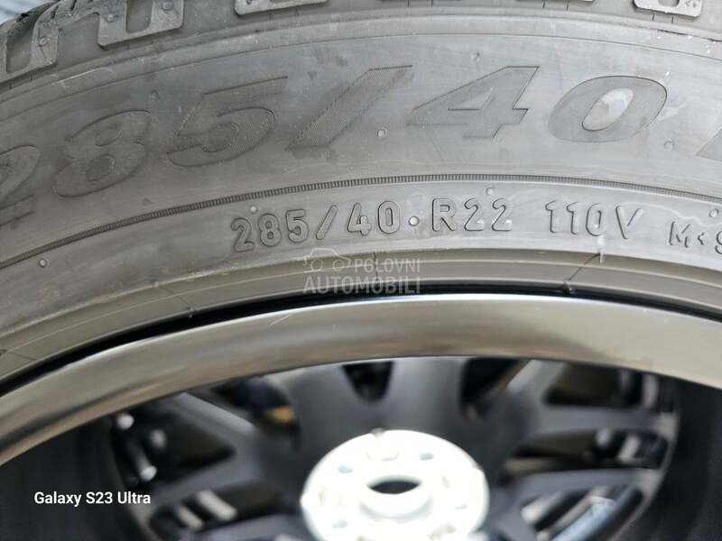 Pirelli 325/35 R22 Zimska