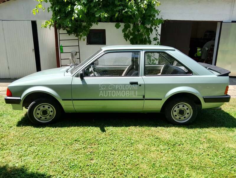 Ford Escort 1.3B