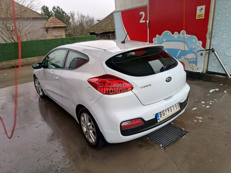 Kia pro_cee`d 