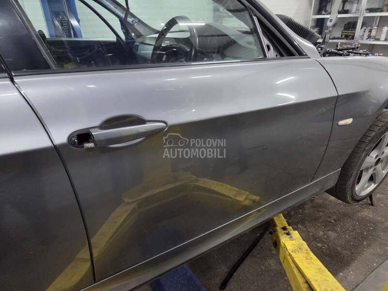 prednja desna vrata e90 e91