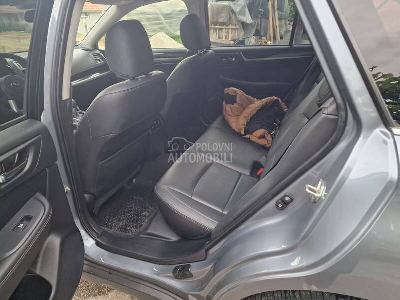 Subaru Outback 2.0