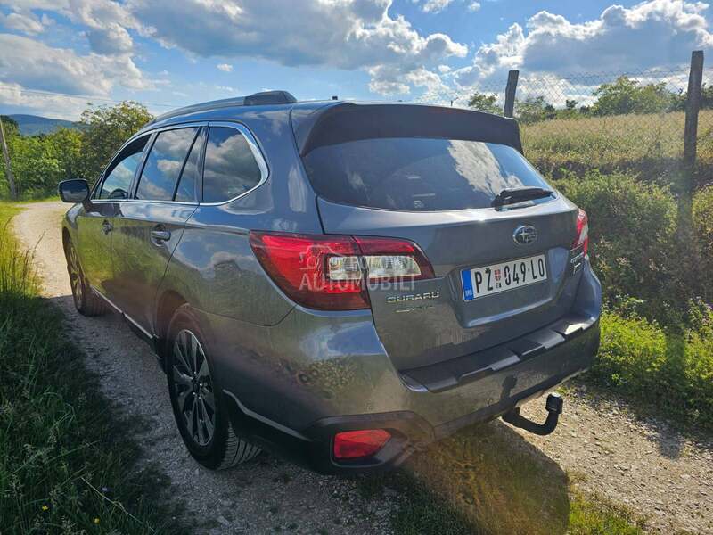 Subaru Outback 2.0