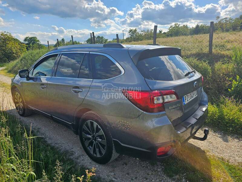Subaru Outback 2.0