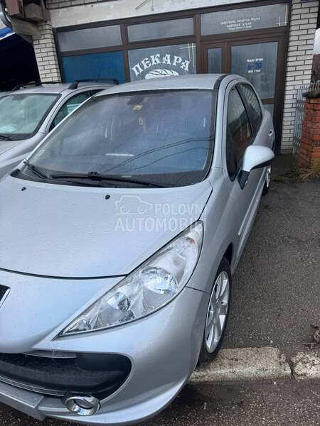 Peugeot 207 