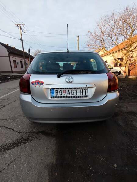 Toyota Corolla 