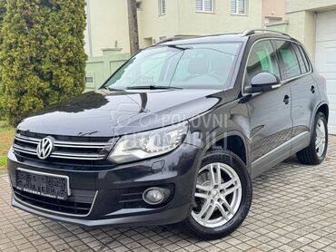 Volkswagen Tiguan HIGHLINE/LED/PANO