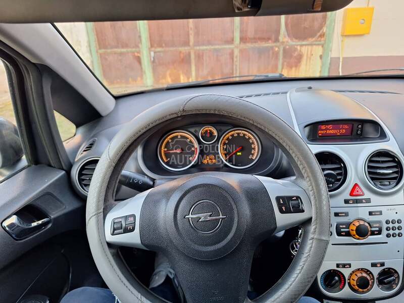 Opel Corsa D 