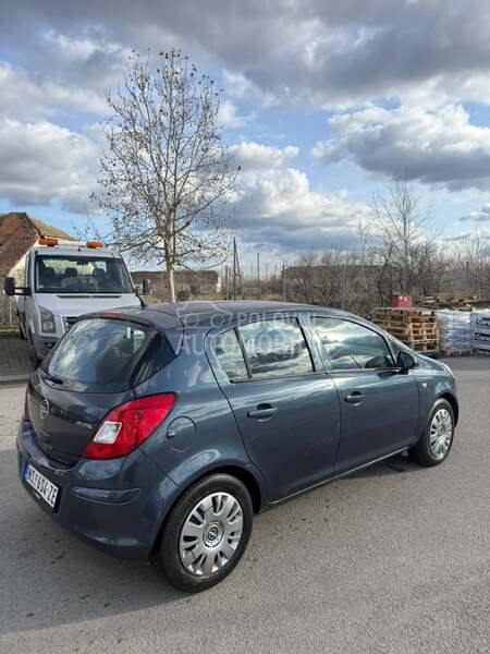 Opel Corsa D 