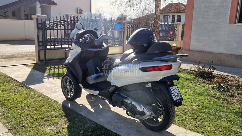 Piaggio mp3 bussines 500/bkat