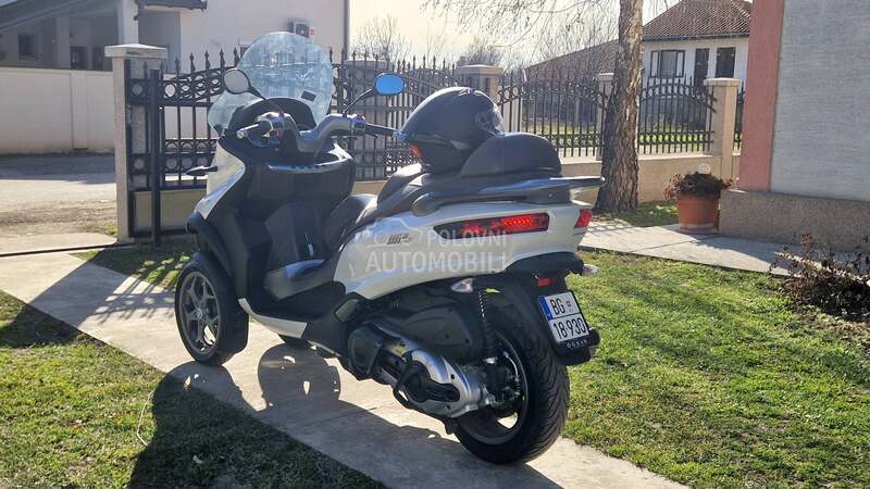 Piaggio mp3 bussines 500/bkat