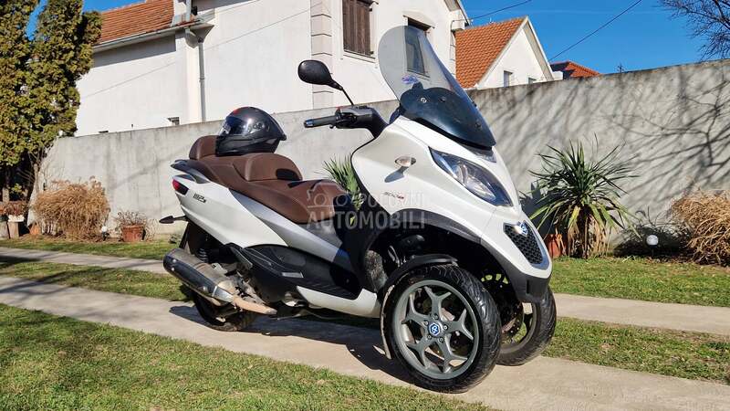 Piaggio mp3 bussines 500/bkat