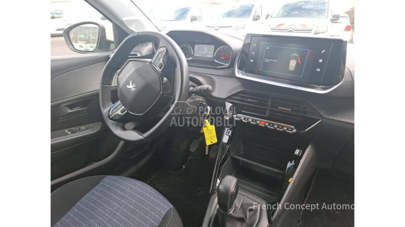 Peugeot 208 NAV 1.2 puretech 75
