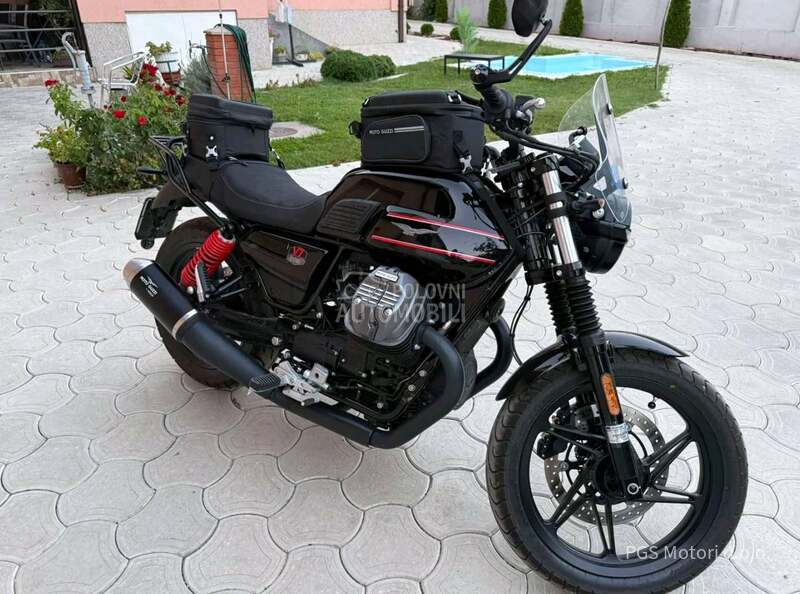 Moto Guzzi V7 850 Special Edition