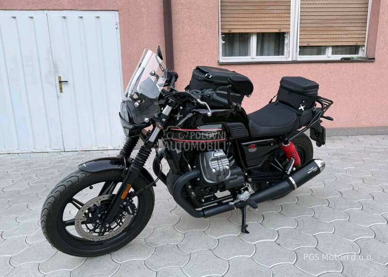 Moto Guzzi V7 850 Special Edition