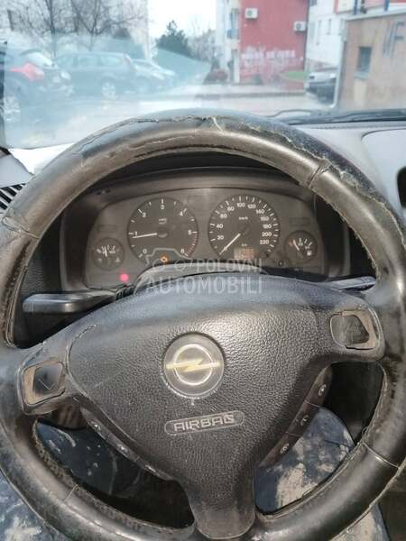 Opel Astra G 