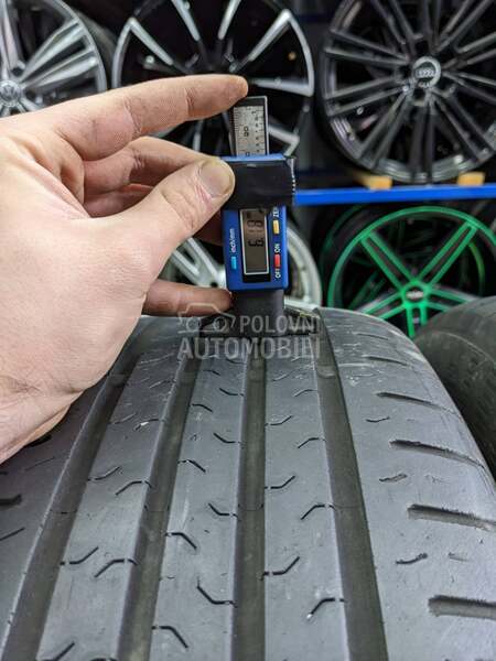 Continental 215/60 R17 Letnja