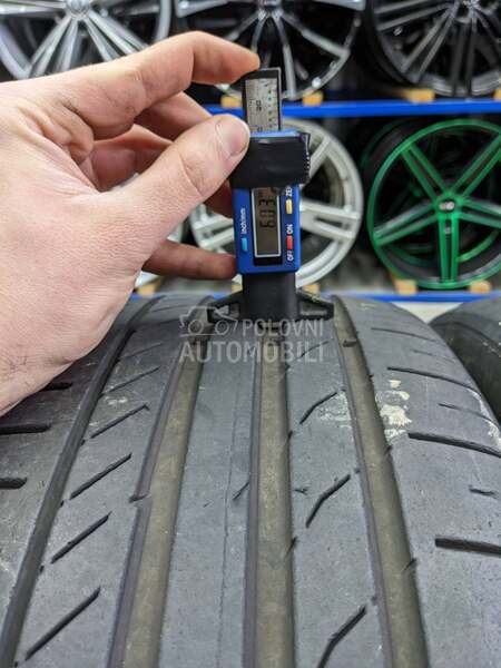 Continental 225/45 R17 Letnja