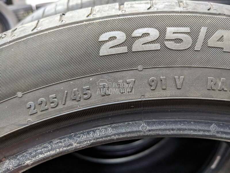 Continental 225/45 R17 Letnja