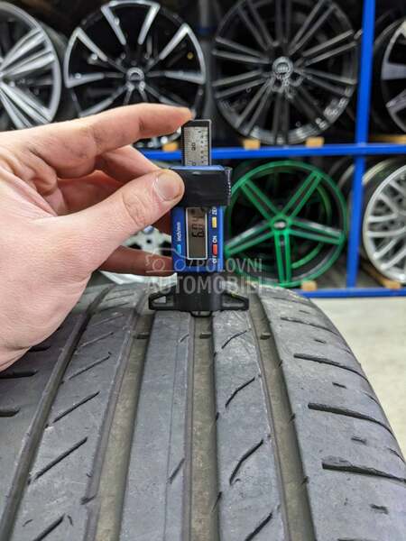 Continental 225/45 R17 Letnja