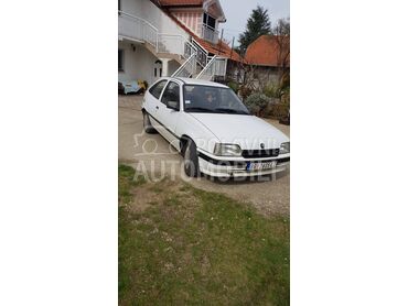 Opel Kadett 1.3