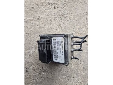 Centrala abs za Audi A4 od 2015. do 2020. god.