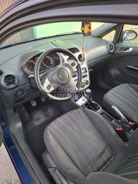 Opel Corsa D 