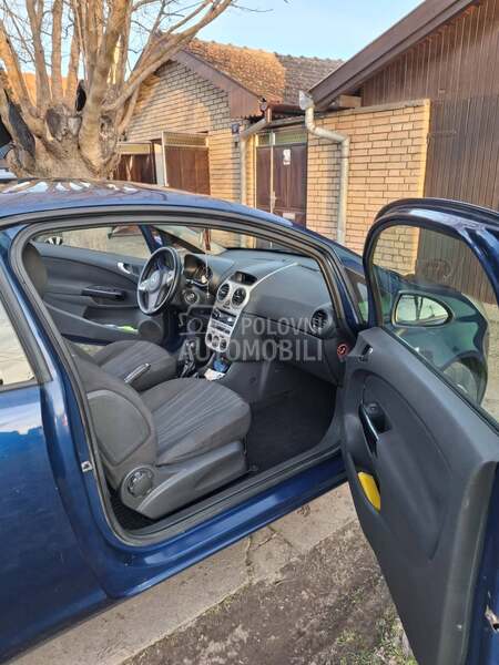 Opel Corsa D 