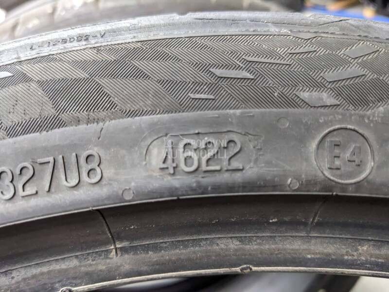Continental 225/40 R19 Letnja