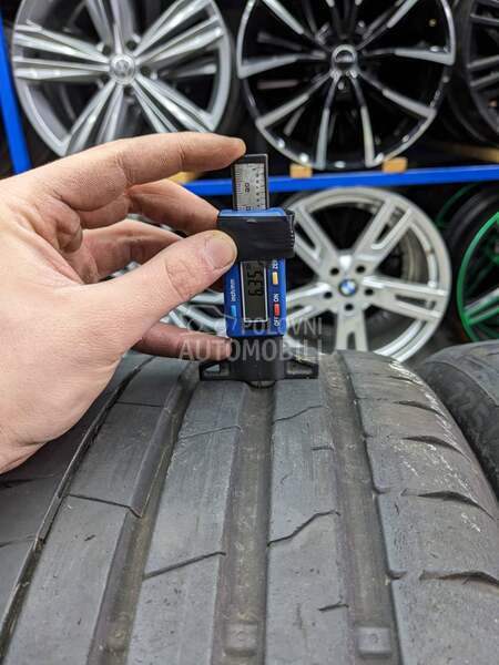 Continental 225/40 R19 Letnja