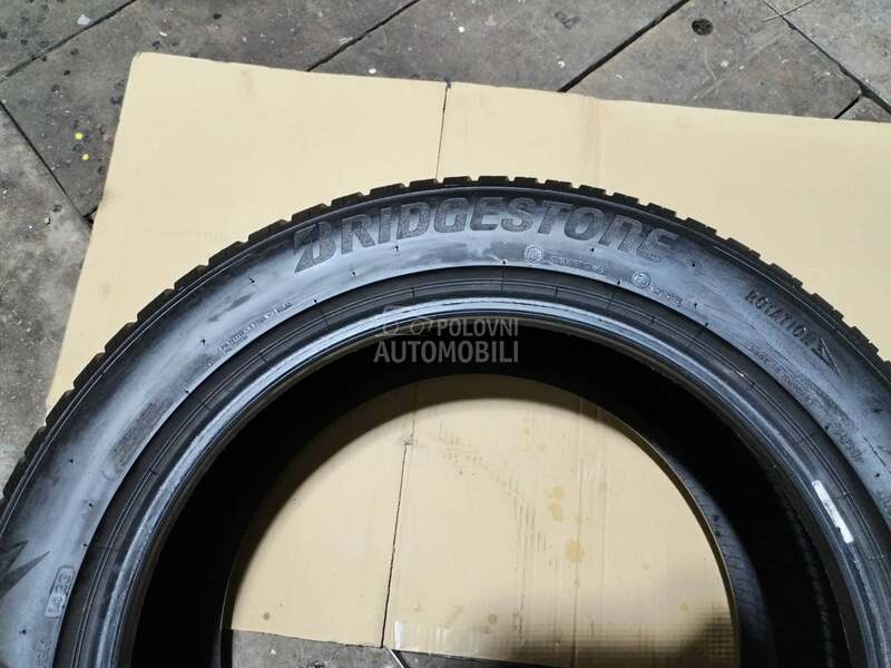 Bridgestone 255/50 R19 Zimska