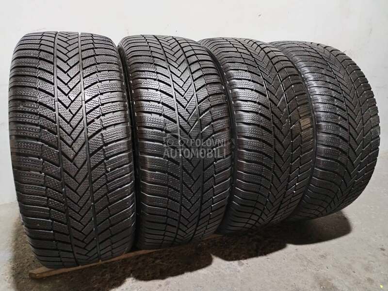Bridgestone 255/50 R19 Zimska