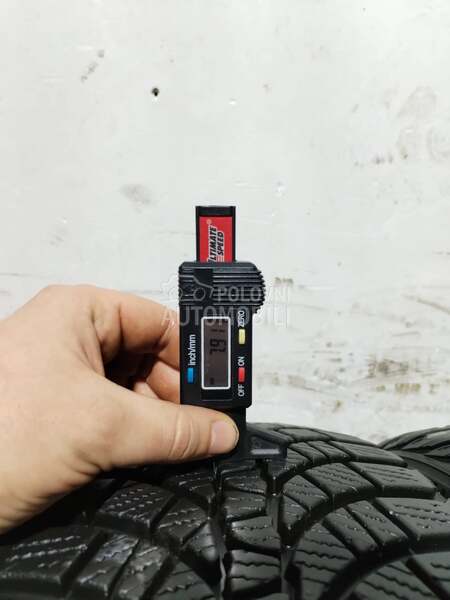 Kumho 205/45 R17 Zimska