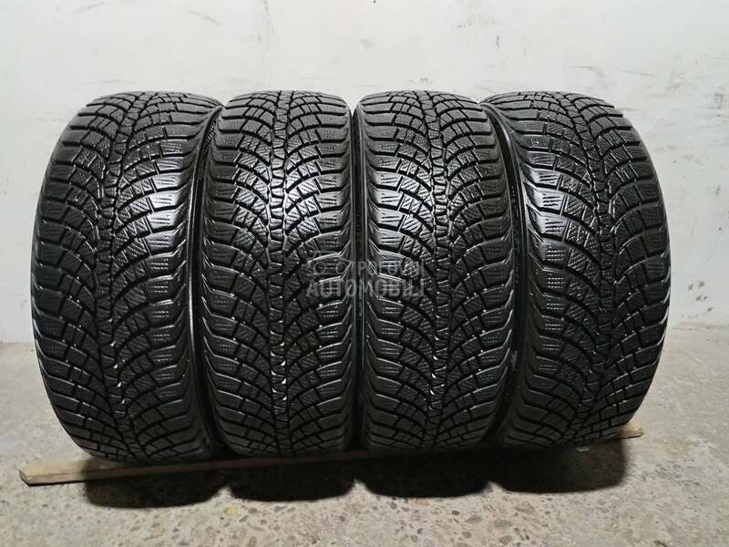 Kumho 205/45 R17 Zimska