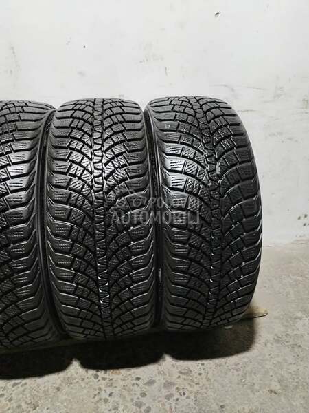 Kumho 205/45 R17 Zimska