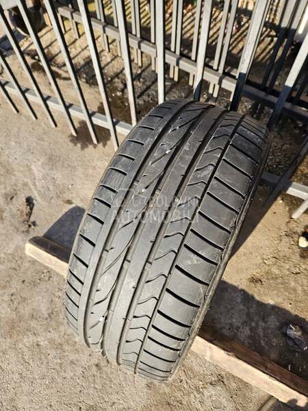 Bridgestone 215/40 R17 Letnja