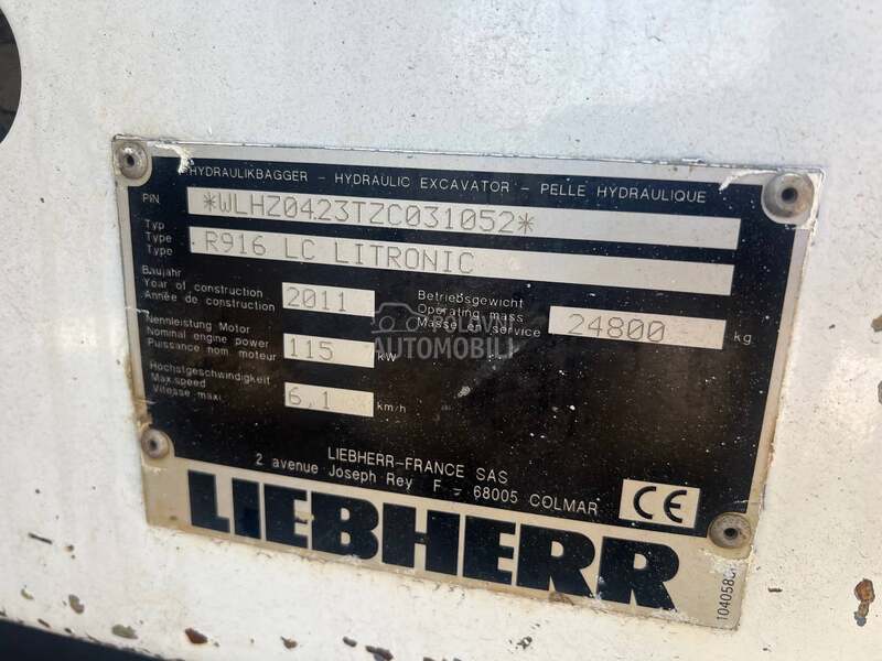 Liebherr R916
