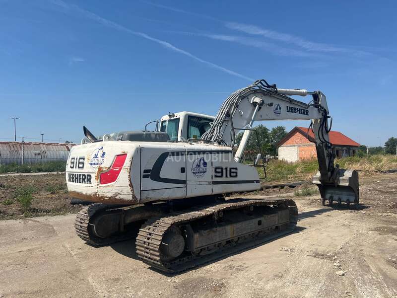 Liebherr R916