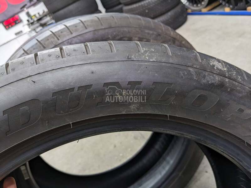 Dunlop 235/50 R19 Letnja