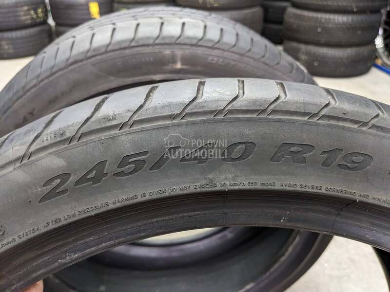 Pirelli 245/40 R19 Letnja