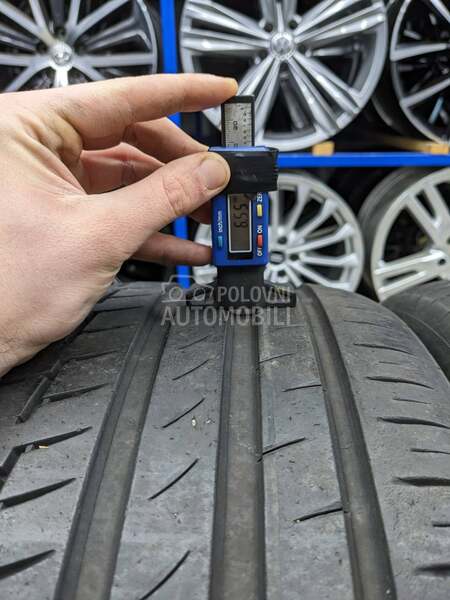 Continental 245/45 R18 Letnja