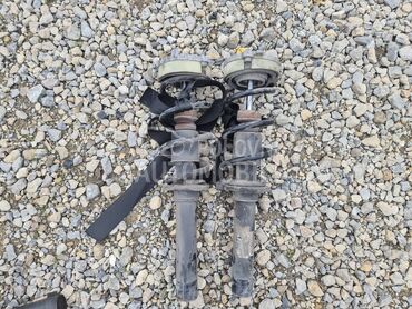 Prednji amortizeri za Audi A4 od 2015. do 2020. god.