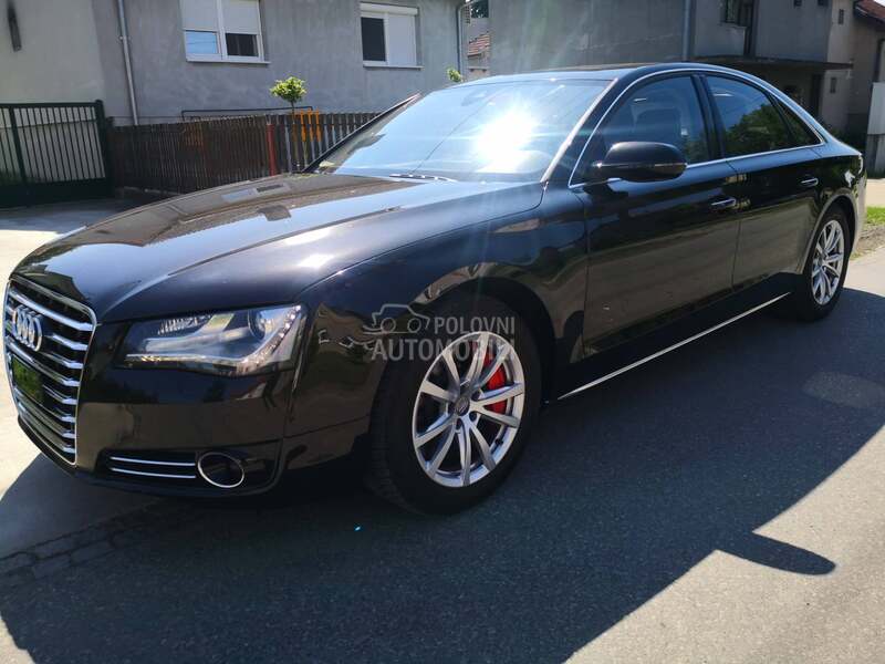 Audi A8 4.2fsi V8
