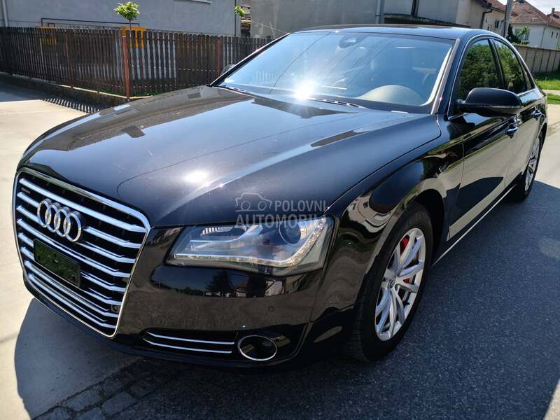 Audi A8 4.2fsi V8
