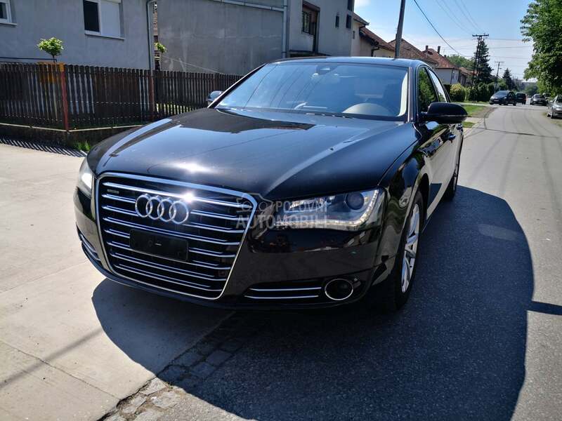 Audi A8 4.2fsi V8