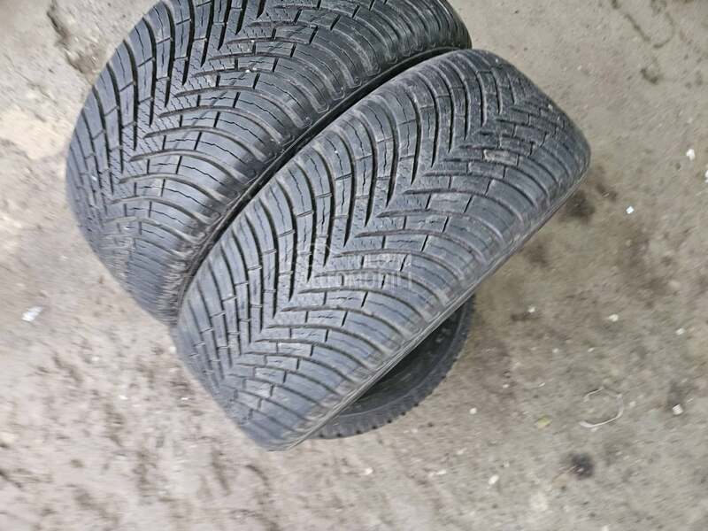 Vredestein 195/50 R15 Sve sezone